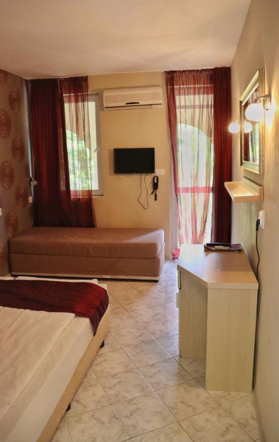 Rilena Hotel Kiten  Kültér fotó