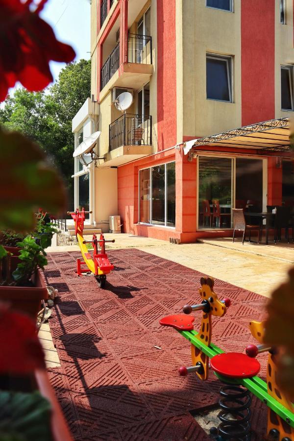Rilena Hotel Kiten  Kültér fotó